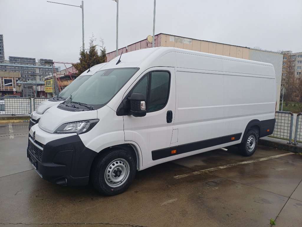 Opel Movano